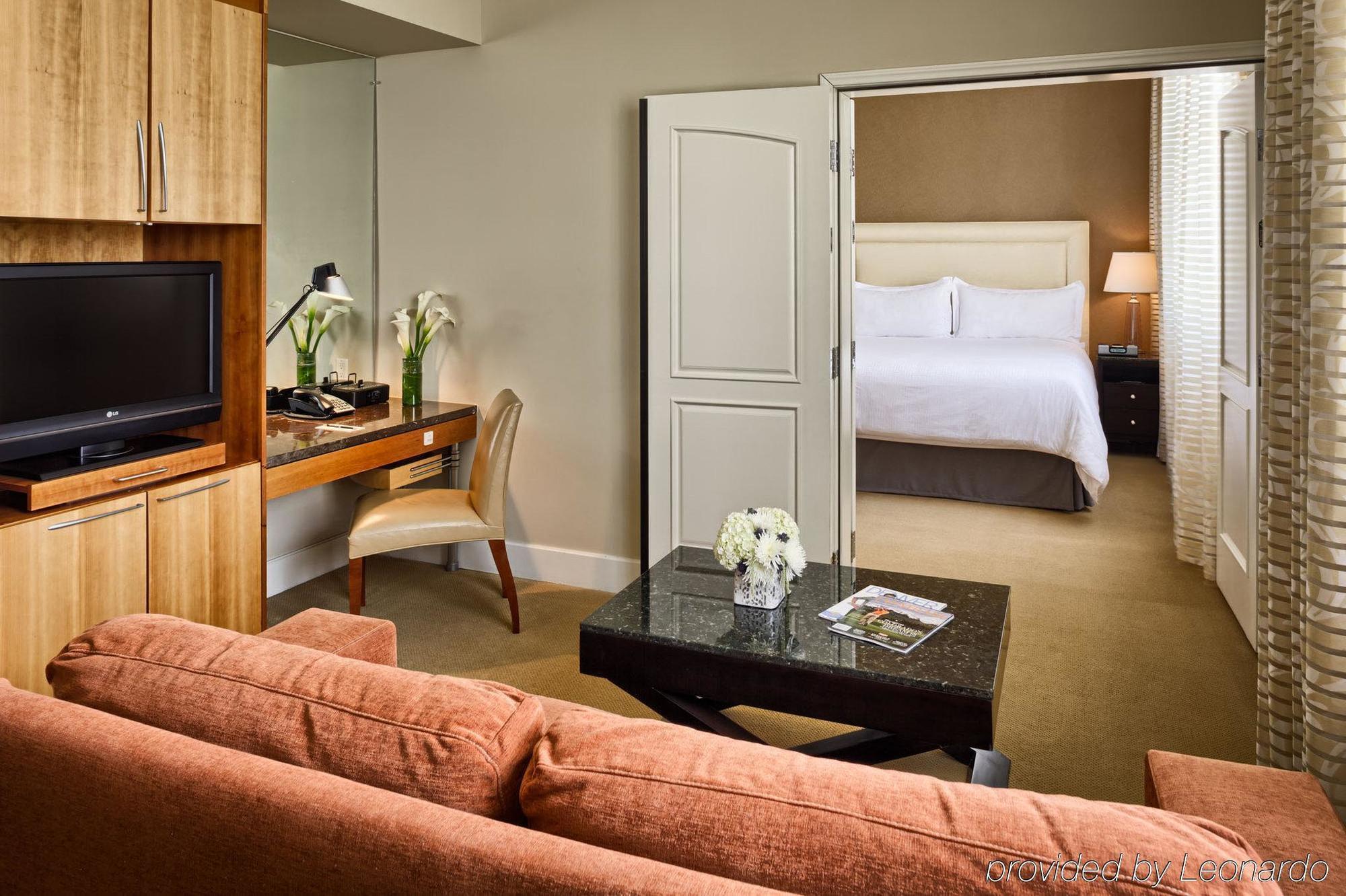 דנוור Hotel Teatro מראה חיצוני תמונה