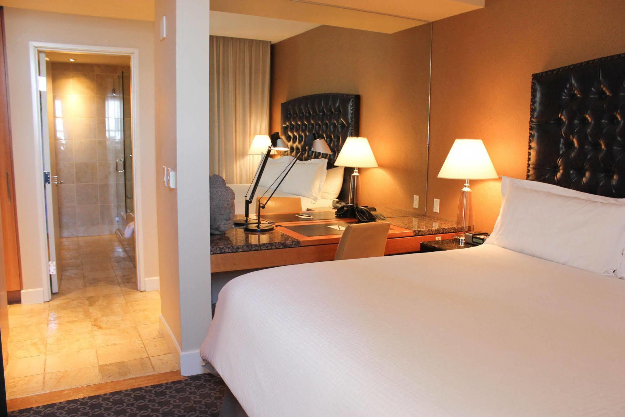 דנוור Hotel Teatro מראה חיצוני תמונה